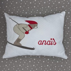 Coussin Skieur brodé rouge
